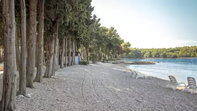 Chorvátsko - o.Brač - Supetar - Labranda Velaris Village - pláž Vela Luka Chorvátsko - o.Brač - Supetar - Labranda Velaris Village - pláž Vela Luka