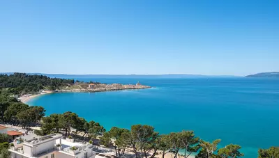 Chorvátsko - Makarska - Valamar Meteor hotel - pláž