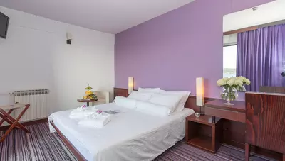 Chorvátsko - Biograd - Biograd na moru - hotel Adriatic - bez balkóna