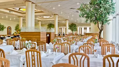 Bulharsko - Slnečné pobrežie - Evrika Beach Club Hotel - hlavná reštaurácia Bulharsko - Slnečné pobrežie - Evrika Beach Club Hotel - hlavná reštaurácia