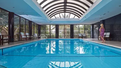 Cyprus - Ayia Napa - Hotel Grecian Bay - vnútorný bazén