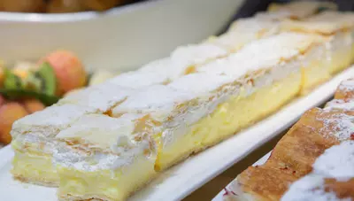 Chorvátsko - Makarska - Valamar Meteor hotel - bufetové stoly