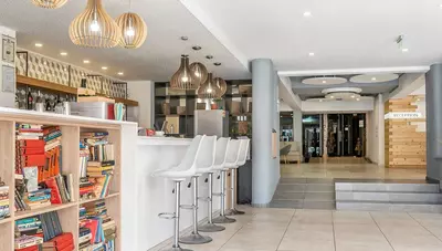 Bulharsko - Slnečné pobrežie - iHotel Sunny Beach - lobby bar