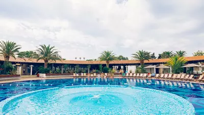 Čierna Hora - Budva - hotel Slovenska Plaža - bazén Čierna Hora - Budva - hotel Slovenska Plaža - bazén