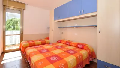 Taliansko - Bibione - apartmány Tiepolo - typ B3+2 - spálňa