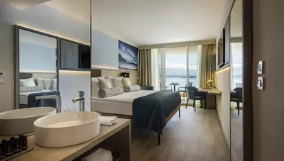 Chorvátsko - o.Rab - Suha Punta - Valamar Carolina Hotel & Villas - dvojlôžková izba pohľad more Chorvátsko - o.Rab - Suha Punta - Valamar Carolina Hotel & Villas - dvojlôžková izba pohľad more