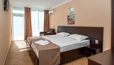 Bulharsko - Slnečné pobrežie - hotel Riva - dvojlôžková izba Štandard s prístelkou Bulharsko - Slnečné pobrežie - hotel Riva - dvojlôžková izba Štandard s prístelkou