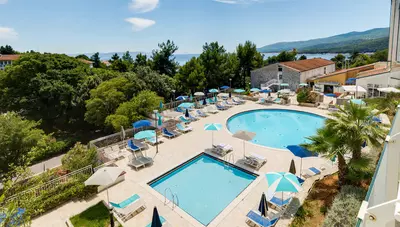 Chorvátsko - Istria - Rabac - Rabac Sunny Hotel & Residence - bazény Chorvátsko - Istria - Rabac - Rabac Sunny Hotel & Residence - bazény