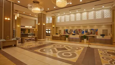 Bulharsko - Slnečné pobrežie - hotel Dreams Sunny Beach Resort & Spa - lobby s recepciou