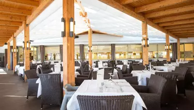 Mallorca - Cala Millor - Hipotels Cala Millor Park - terasa eštaurácie