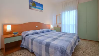 Taliansko - Lignano - Sabbiadoro - Apartmány Dal Moro - apt D5+2 - spálňa 2 Taliansko - Lignano - Sabbiadoro - Apartmány Dal Moro - apt D5+2 - spálňa 2
