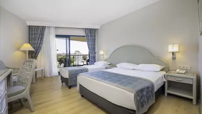 Turecko - Alanya - Hotel Aska Just In Beach - dvojlôžková izba bočne orientovaná na morskú stranu