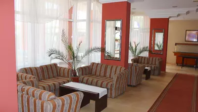 Bulharsko - Slnečné pobrežie - Hotel Karina Beach - lobby Bulharsko - Slnečné pobrežie - Hotel Karina Beach - lobby