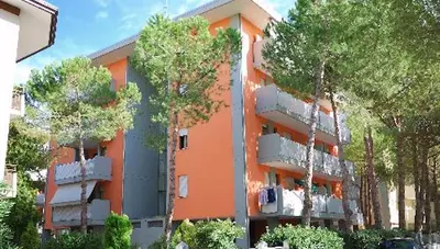 Taliansko - Bibione - blok  apartmány Tiziano B