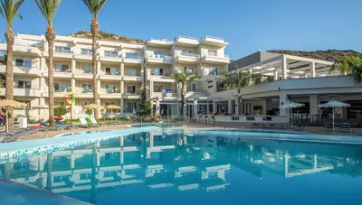 Rhodos - Faliraki - hotel Olympia Sun - výhľad na bazén