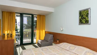 Bulharsko - Slnečné pobrežie - Hotel Trakia - dvojlôžková izba Bulharsko - Slnečné pobrežie - Hotel Trakia - dvojlôžková izba