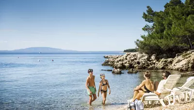 Chorvátsko - o.Rab - Suha Punta - Valamar Carolina Hotel & Villas - pláž Chorvátsko - o.Rab - Suha Punta - Valamar Carolina Hotel & Villas - pláž