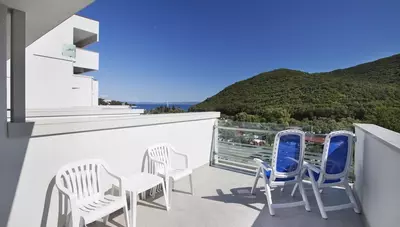 Chorvátsko - Istria - Rabac - hotel Narcis - izba orientovaná na morskú stranu Chorvátsko - Istria - Rabac - hotel Narcis - izba orientovaná na morskú stranu