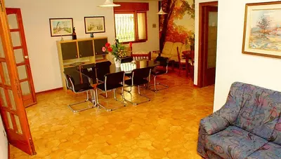 Lignano Riviera - Villa Luciana - apt D7+2 obývacia miestnosť Lignano Riviera - Villa Luciana - apt D7+2 obývacia miestnosť