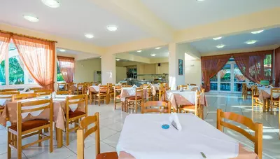 Rhodos - Kiotari - hotel Stafilia - reštaurácia