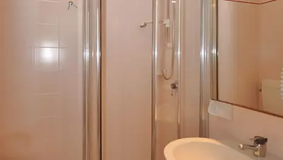 Taliansko - Bibione - Rezidencia Luxor - štúdio A3 - kúpeľňa