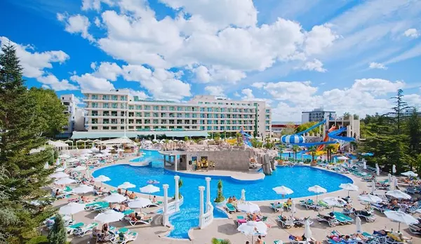 Bulharsko - Slnečné pobrežie - Evrika Beach Club Hotel - Klubový hotel s bazénovým komplexom a záhradou