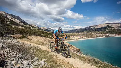 Chorvátsko - ostrov Krk - Baška - hotel Corinthia Baška - cyklistika