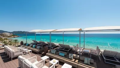 Mallorca - Cala Millor - hotel Kyrat Amarac - terasa na streche