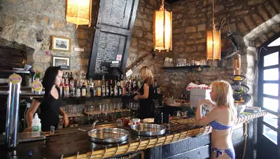 Chorvátsko - Sv.Filip i Jakov - Hotel Villa Donat - Beach bar Chorvátsko - Sv.Filip i Jakov - Hotel Villa Donat - Beach bar