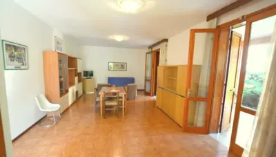 Lignano Riviera - Villa Mariaelena - obývacia časť s jedálňou Lignano Riviera - Villa Mariaelena - obývacia časť s jedálňou