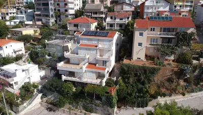 Chorvátsko - Omiš - Nemira - apartmány Mateo Andrea - dom Chorvátsko - Omiš - Nemira - apartmány Mateo Andrea - dom