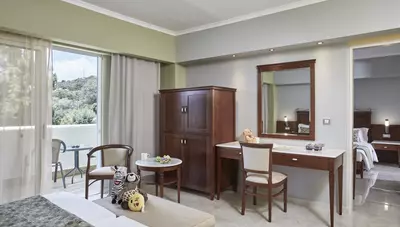 Rhodos - Faliraki - Esperides Beach Resort - rodinná izba Superior Rhodos - Faliraki - Esperides Beach Resort - rodinná izba Superior