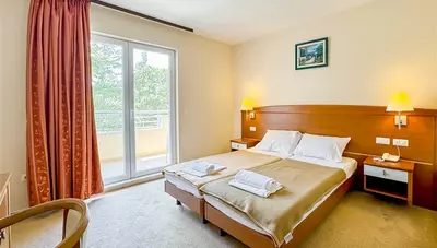 Chorvátsko - Gradac - hotel Neptun - dvojlôžková izba