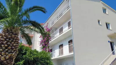 Chorvátsko - Omiš - Apartmány Karolina - apartmánový dom Chorvátsko - Omiš - Apartmány Karolina - apartmánový dom