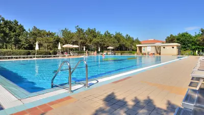 Taliansko-Bibione-apartmány Lido del Sole-bazén Taliansko-Bibione-apartmány Lido del Sole-bazén