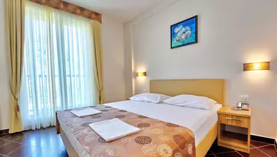 Chorvátsko - Podgora - Hotel Sirena - izba pre 2 osoby