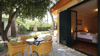 Chorvátsko - Biograd na Moru - San Antonio Resort - trojlôžková izba Chorvátsko - Biograd na Moru - San Antonio Resort - trojlôžková izba