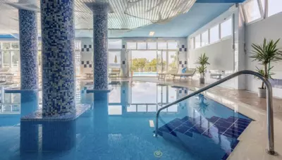 Chorvátsko - Crikvenica - Mediteran Hotel by Aminess - vnútorný bazén Chorvátsko - Crikvenica - Mediteran Hotel by Aminess - vnútorný bazén