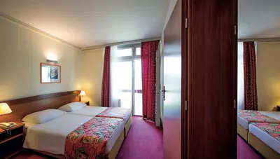Chorvátsko - Šibenik -  Hotel Niko - Dve 2-lôžkové izby prepojené dverami