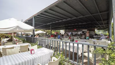 Turecko - Side - Hotel Nova Park - bar na pláži Turecko - Side - Hotel Nova Park - bar na pláži