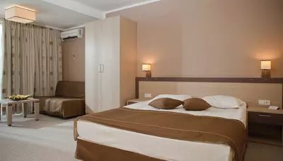 Bulharsko - Slnečné pobrežie - Evrika Beach Club Hotel - rodinná izba s poschodovou posteľou Bulharsko - Slnečné pobrežie - Evrika Beach Club Hotel - rodinná izba s poschodovou posteľou