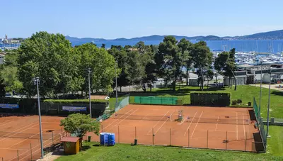 Chorvátsko - Borik (Zadar) - Hotel Falkensteiner Club Funimation - tenisové kurty Chorvátsko - Borik (Zadar) - Hotel Falkensteiner Club Funimation - tenisové kurty