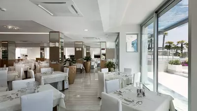 Taliansko-Lido di Jesolo-hotel Le Soleil-reštaurácia Taliansko-Lido di Jesolo-hotel Le Soleil-reštaurácia