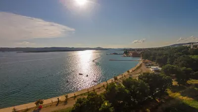 Chorvátsko - Sv.Filip i Jakov - Hotel Villa Donat - pláž Chorvátsko - Sv.Filip i Jakov - Hotel Villa Donat - pláž