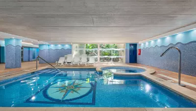 Španielsko-Mallorca-Can Picafort-Hotel Nordeste Playa- vnútorný bazén Španielsko-Mallorca-Can Picafort-Hotel Nordeste Playa- vnútorný bazén