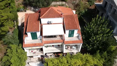 Chorvátsko - Omiš - Mimice - Villa Leon