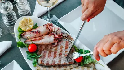 Chorvátsko - Petrčane - hotel Pinija - reštaurácia Lanterna