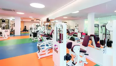 Chorvátsko - Vodice - Hotel Olympia Sky - fitness centrum Chorvátsko - Vodice - Hotel Olympia Sky - fitness centrum
