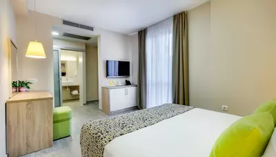 Chorvátsko - Petrčane - hotel Pinija - izba bez balkóna