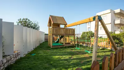 Rhodos - Faliraki - hotel Olympia Sun - detské ihrisko